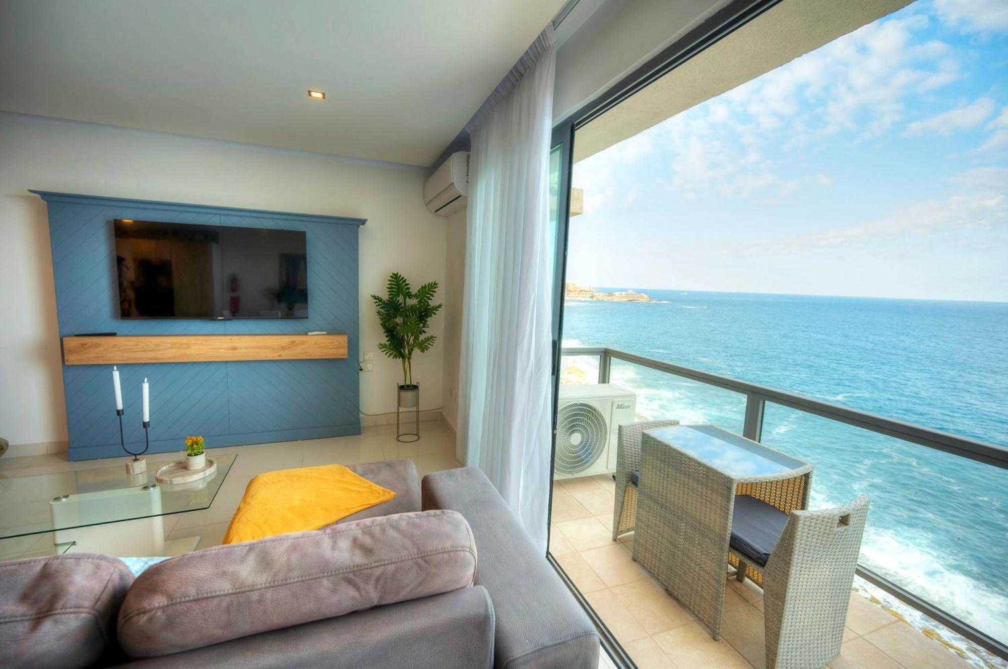 Modern, Large 3Bedroom, Spectacular Views Goslm-9 Sliema Eksteriør billede