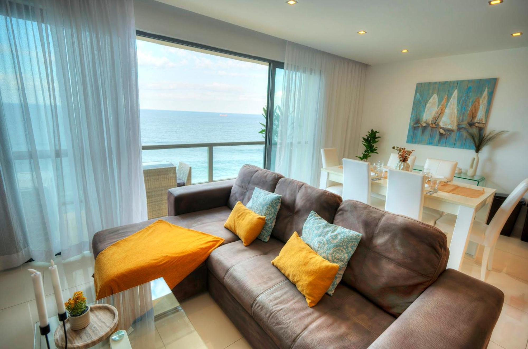 Modern, Large 3Bedroom, Spectacular Views Goslm-9 Sliema Eksteriør billede